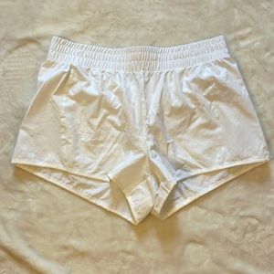 NWOT Marika white leopard print athletic shorts size M